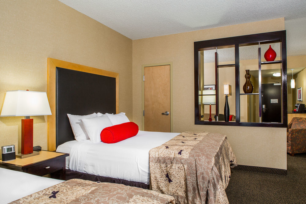 Cambria Hotel Traverse City Exterior photo